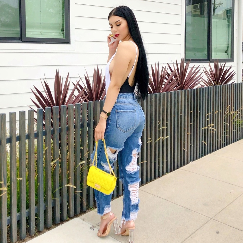 Ripped Boyfriend Jeans